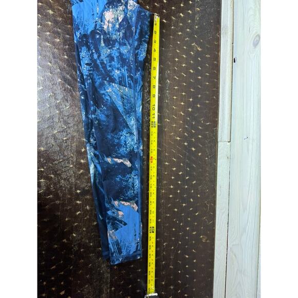 Lucy Activewear XS Blue Abstract Print High Rise Athletic Leggings - Picture 3 of 3